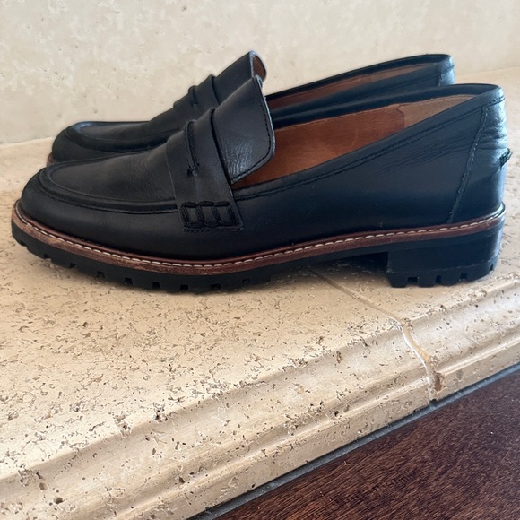 Madewell Black Leather Loafers - Picture 3 of 9